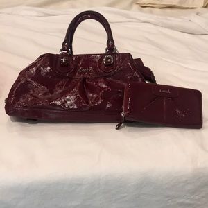 Coach purse & wallet set ❌ going to Consignmemt ❌